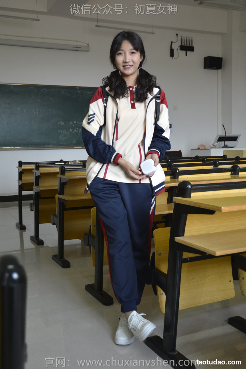 图片[2]-初夏女神 NO.124 点点 英伦风校服[140P+1V／3.50GB]-艺库