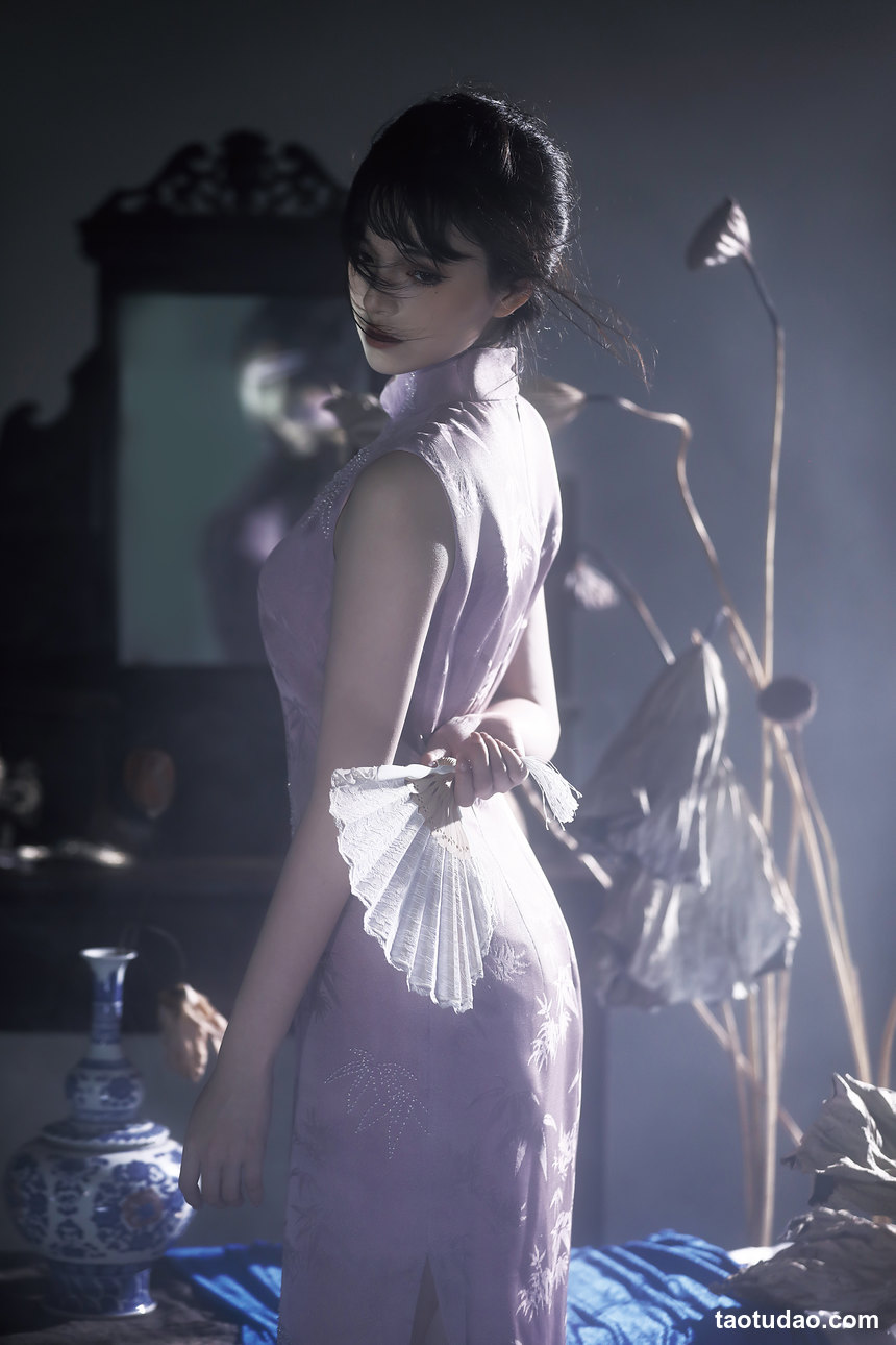 图片[2]-[YITUYU艺图语]2023.01.09 月亮告诉我，他不会回来了。 冯玉憬[19+1P／113MB]-艺库