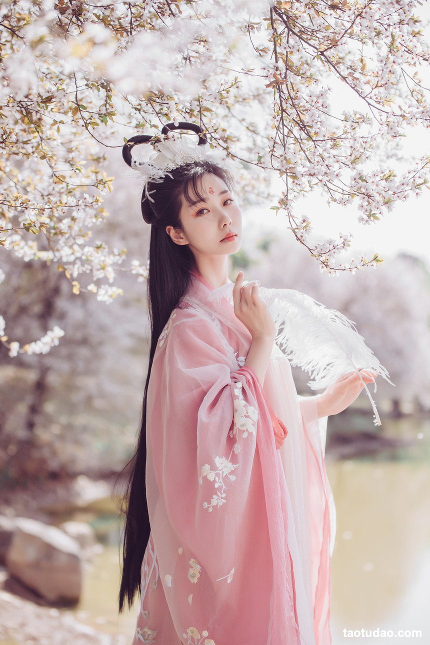 图片[3]-[YITUYU艺图语]2022.05.26 香雪海 木景抒[24+1P／420MB]-艺库