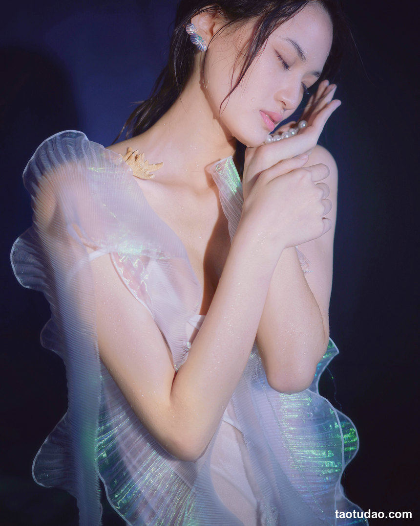 图片[3]-[YITUYU艺图语]2022.09.05 水底的告白 曼球[27+1P／246MB]-艺库