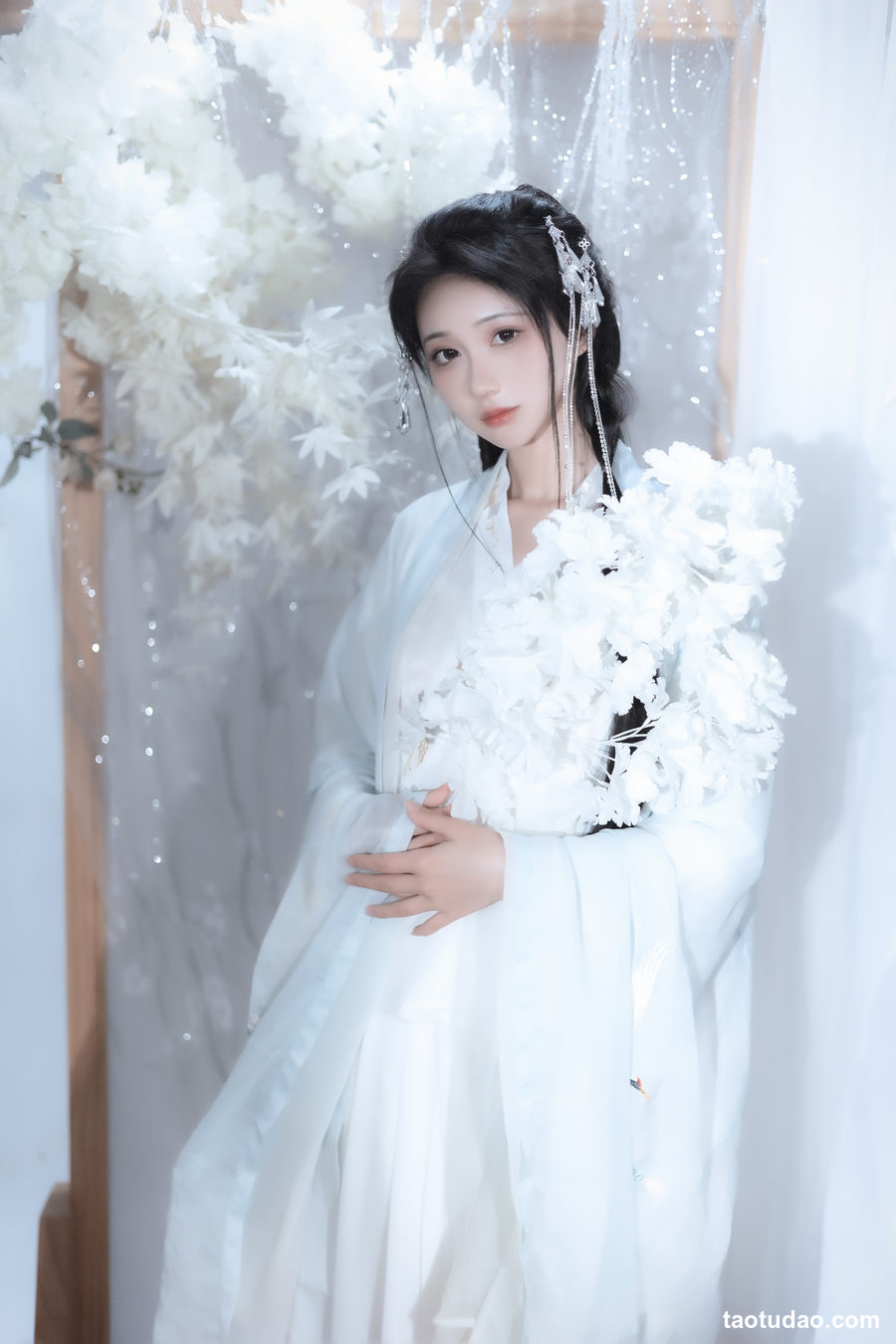 图片[2]-[YITUYU艺图语]2023.03.11 烟雨客  绮罗生的小苏苏[24+1P／217MB]-艺库