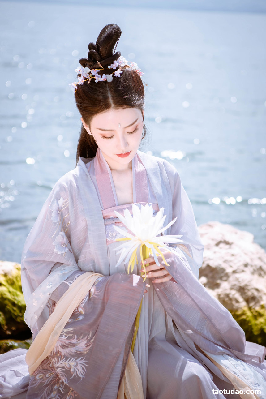 图片[2]-[YITUYU艺图语]2022.02.06 南国有佳人 婷婷[24+1P／53.9MB]-艺库