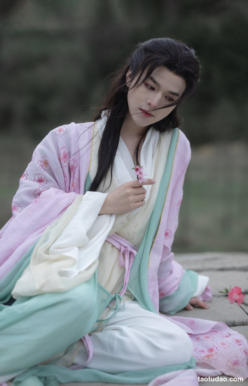 图片[2]-[YITUYU艺图语]2022.06.01 天涯尽处 米菲[21+1P／199MB]-艺库