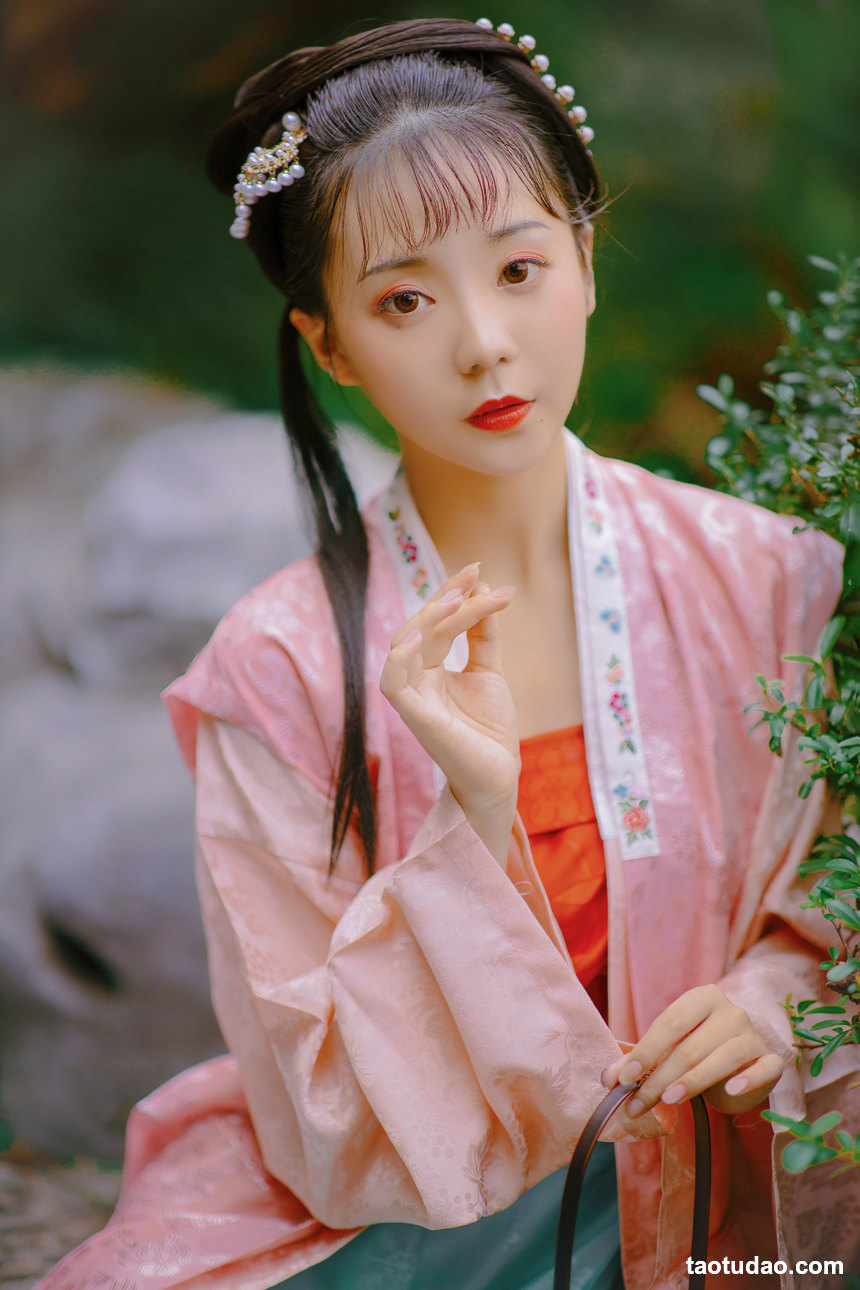 图片[3]-[YITUYU艺图语]2022.02.21 锁清秋 简森_Red[24+1P／216MB]-艺库