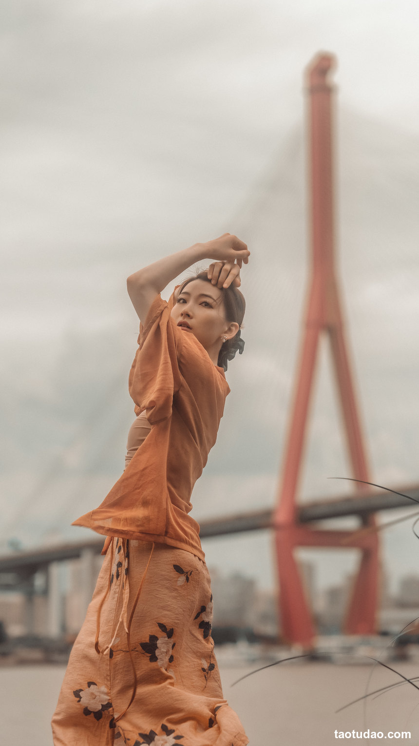 图片[2]-[YITUYU艺图语]2022.10.18 夏至未至 月亮[25+1P／234MB]-艺库