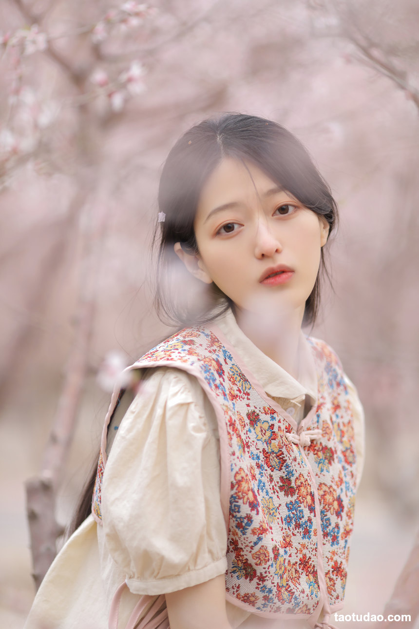 图片[3]-[YITUYU艺图语]2022.06.24 青白蛇 兔子Zzz不吃胡萝卜[25+1P／269MB]-艺库