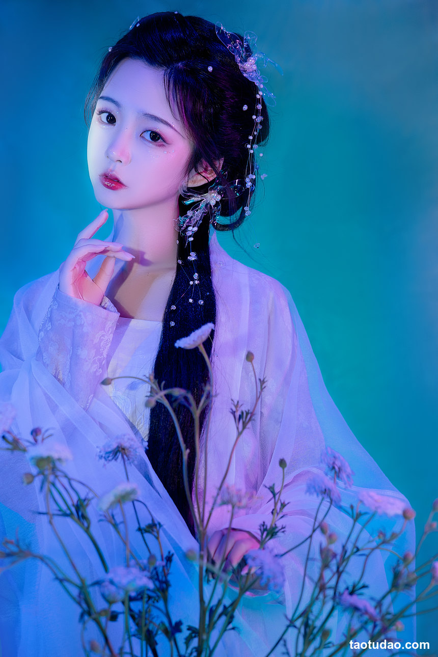 图片[4]-[YITUYU艺图语]2023.01.10 她是那一抹蓝 怀里猫ovo[22+1P／250MB]-艺库