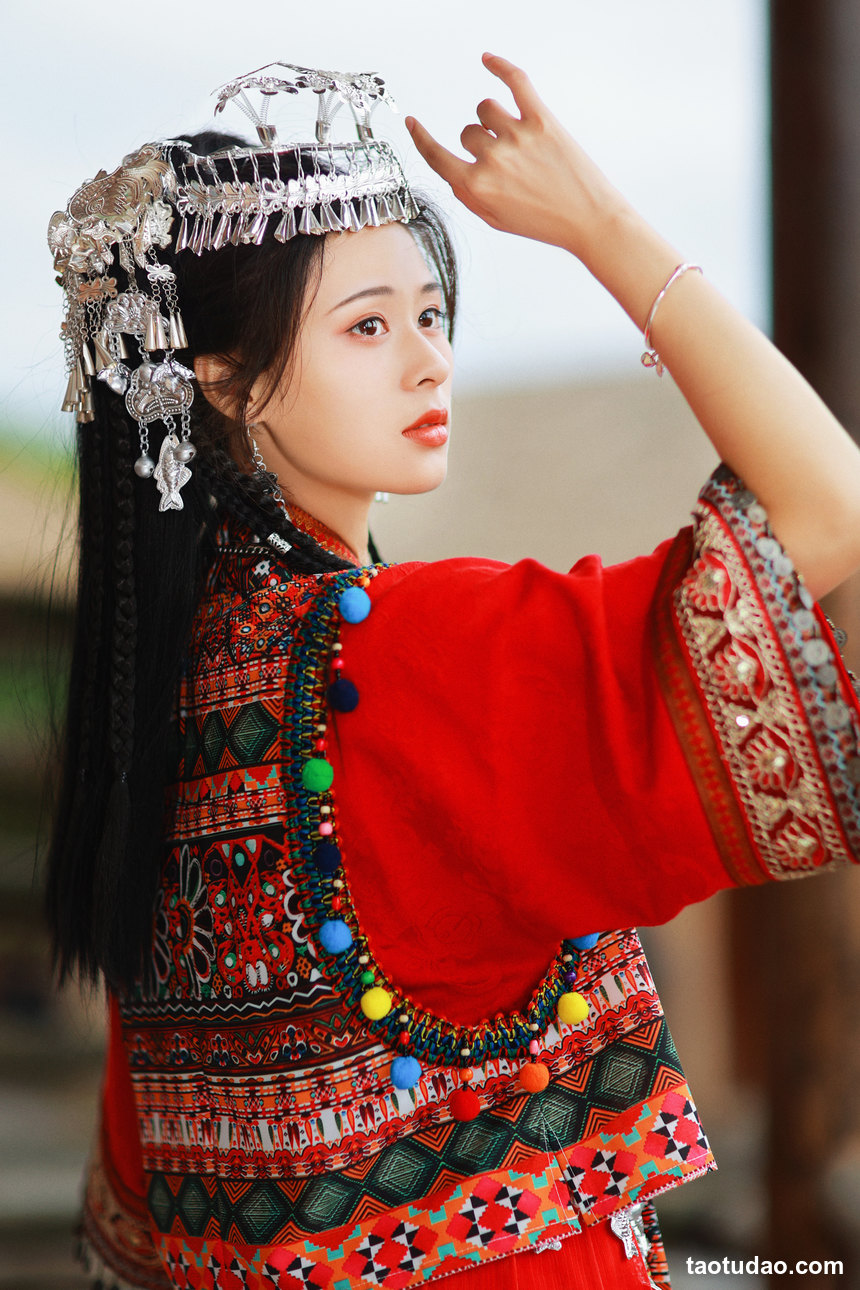 图片[4]-[YITUYU艺图语]2022.10.15 苗疆少女 思思[19+1P／286MB]-艺库