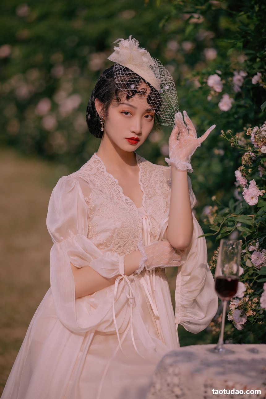图片[3]-[YITUYU艺图语]2022.06.16 蔷薇有你 凌子兮[22+1P／406MB]-艺库