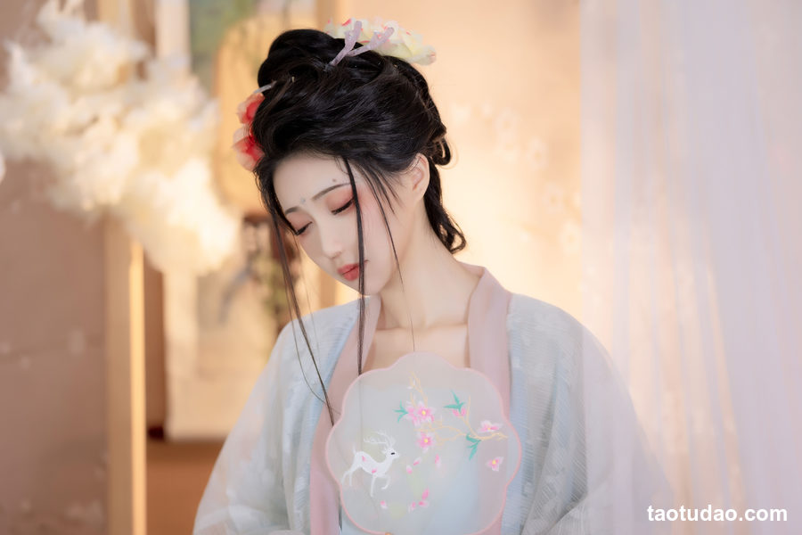 图片[2]-[YITUYU艺图语]2023.02.22 闲观 绮罗生的小苏苏[27+1P／152MB]-艺库