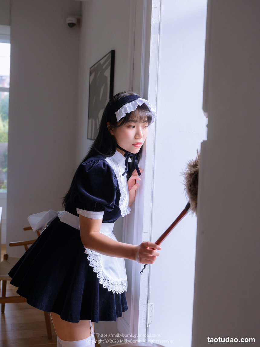 图片[3]-[MilkyBomb] YUI No.003 – Maid [291P+2V-6.36G]-艺库