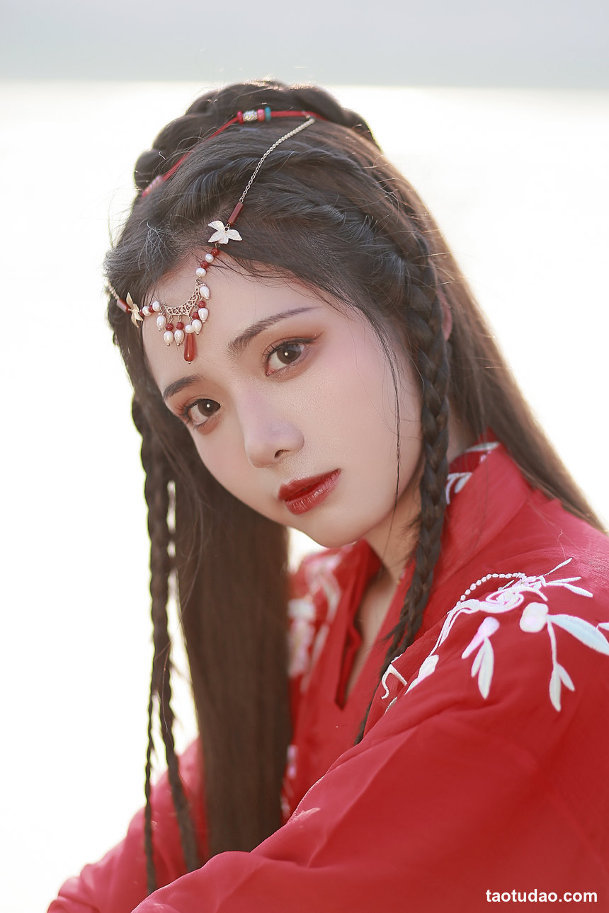 图片[2]-[YITUYU艺图语]2022.06.30 异域小公主 沂越[35+1P／220MB]-艺库