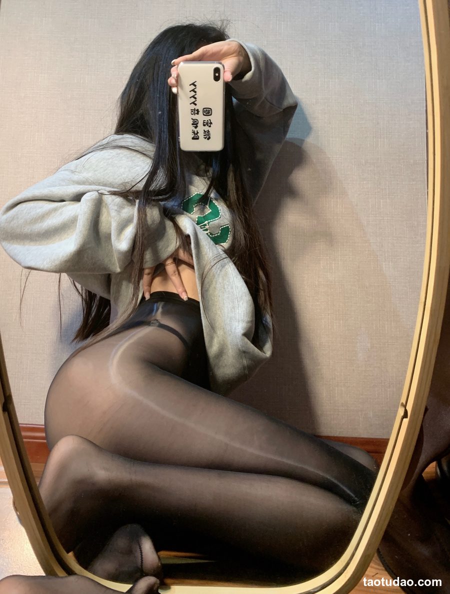 图片[3]-陈佩奇yyyy – 嫩足蜜桃 [31P+2V-685MB]-艺库