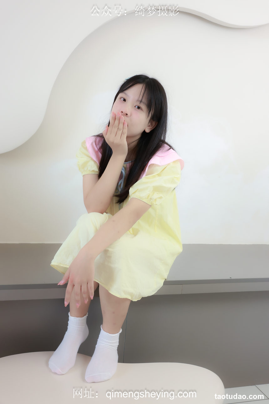 图片[2]-[绮梦摄影] 2024.10.08 NO.046 琳琳 珍藏无修无水印版 [198P+1V-4.19G]-艺库