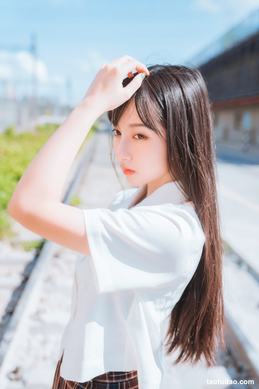 图片[4]-[YITUYU艺图语]2022.05.21 青春列车 鲁鲁羽落子[31+1P／634MB]-艺库