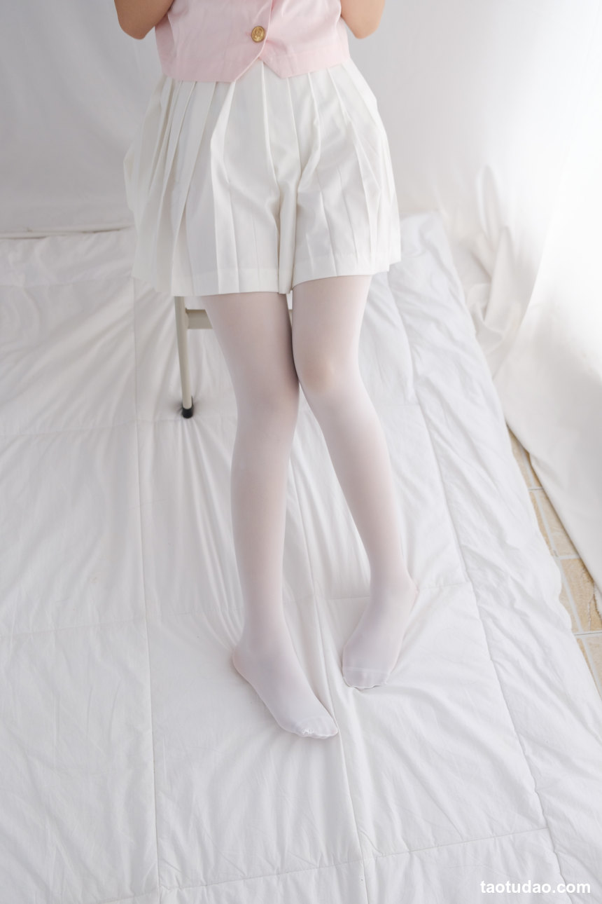 图片[4]-喵写真 VOL.007 课桌上白丝水手服 [55P-360MB]-艺库