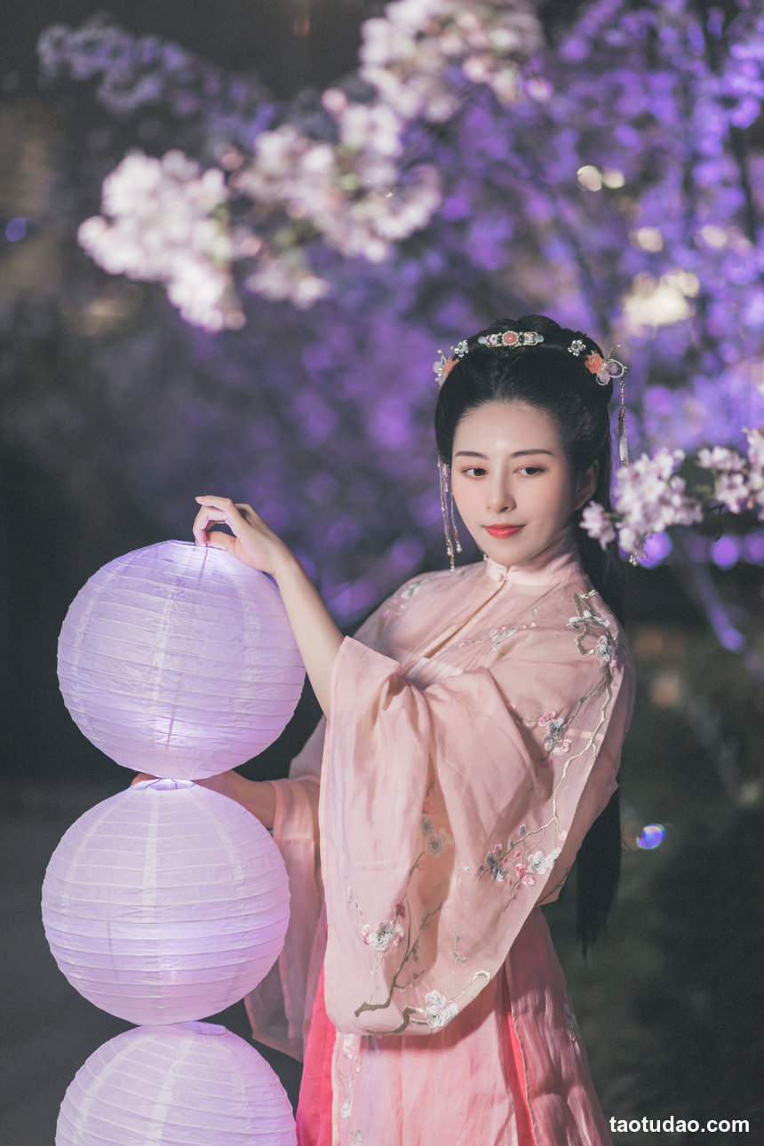 图片[2]-[YITUYU艺图语]2022.08.02 夜樱 秘制大何酱[24+1P／377MB]-艺库