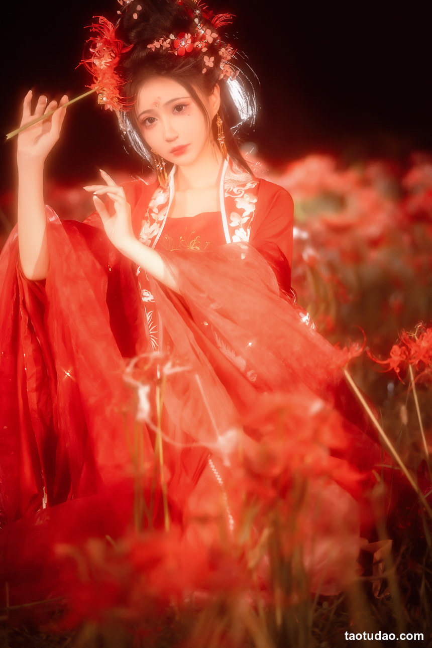 图片[3]-[YITUYU艺图语]2022.12.07 彼岸花 -绮罗生的小苏苏-[31+1P／337MB]-艺库