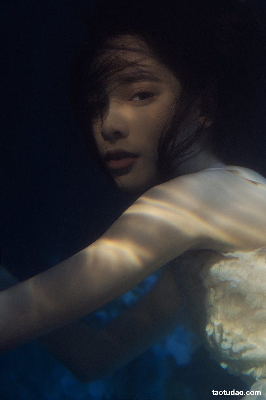 图片[4]-[YITUYU艺图语]2022.06.13 镜花水月 蛋蛋[34+1P／442MB]-艺库