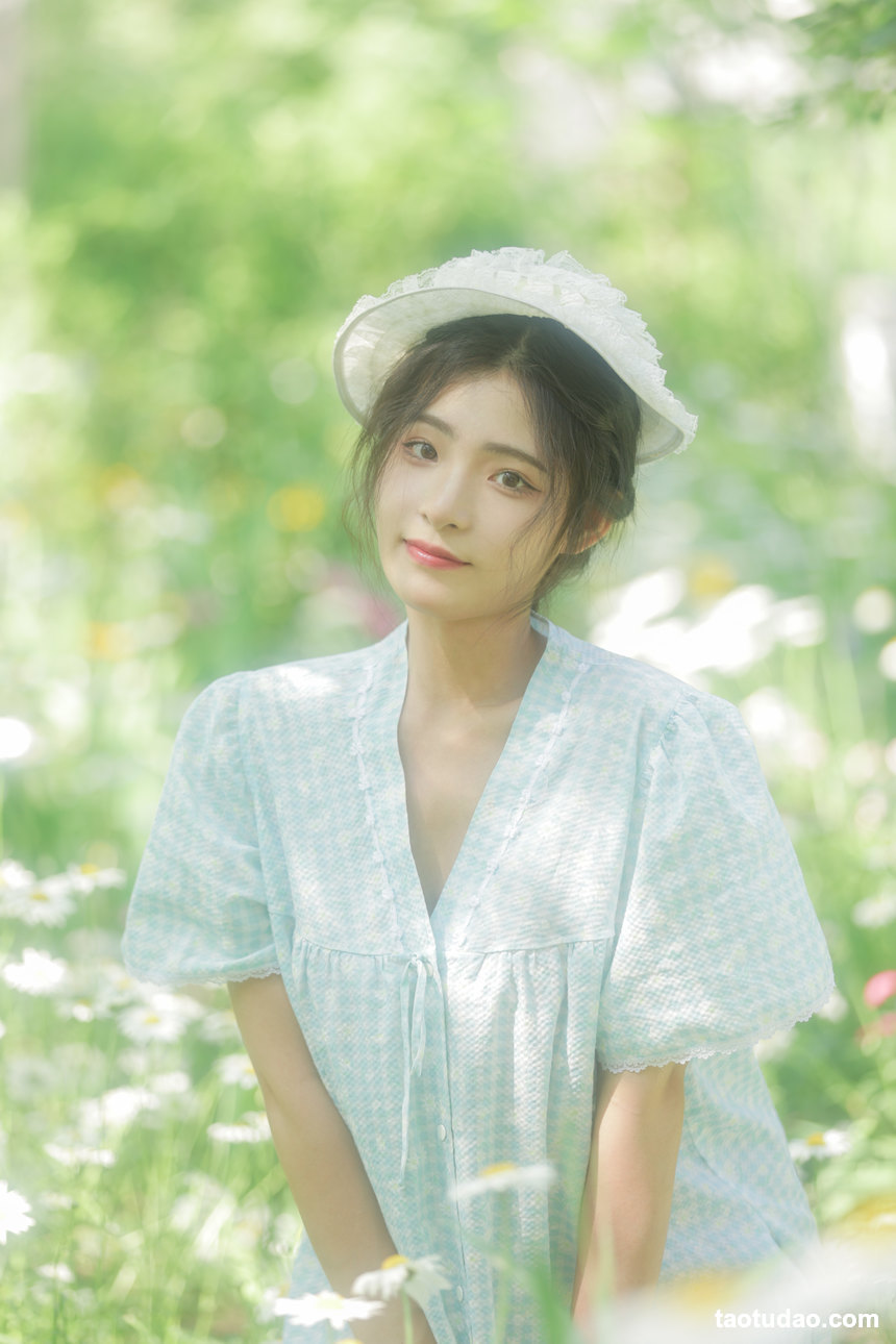 图片[4]-[YITUYU艺图语]2022.09.01 夏天的小雏菊 YY王[19+1P／46MB]-艺库