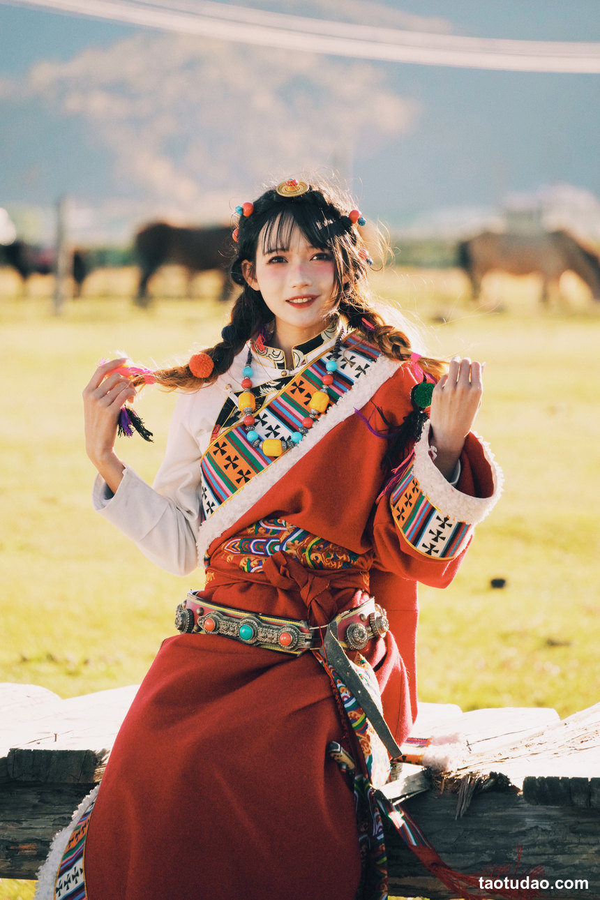图片[2]-[YITUYU艺图语]2022.04.27 草原小卓玛 兔子Zzz不吃胡萝卜[24+1P／132MB]-艺库