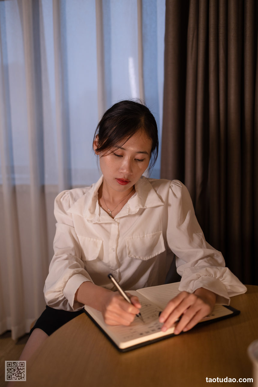 图片[2]-[尤蜜丝]穿搭写真 NO.117[58P／528MB]-艺库