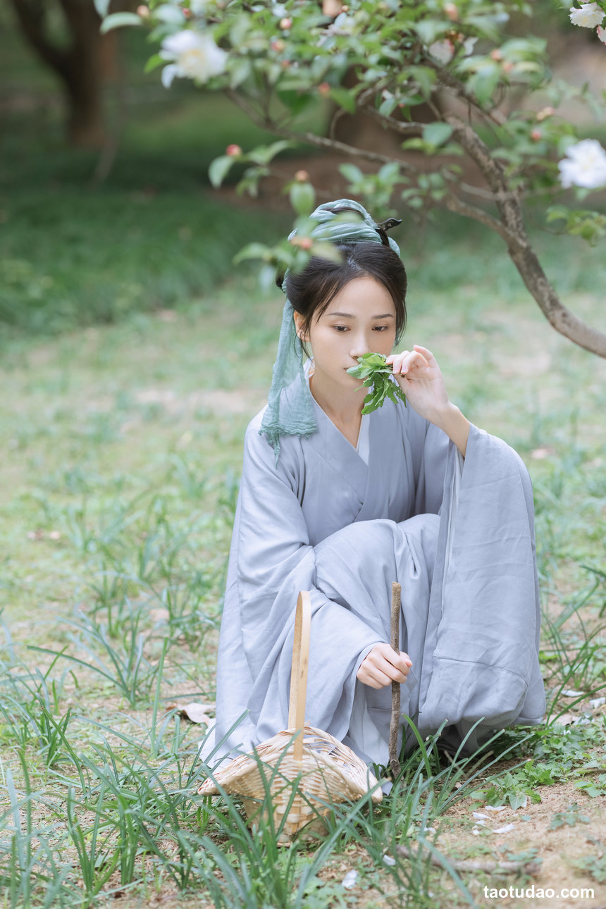 图片[4]-[YITUYU艺图语]2022.11.25 王宝钏挖野菜 眸小妖[28+1P／262MB]-艺库
