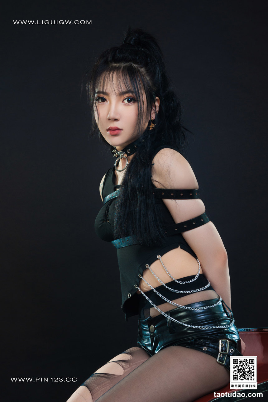 图片[3]-[Ligui丽柜] 2023.08.18 《撕袜四马》小七 [69+1P-58M]-艺库