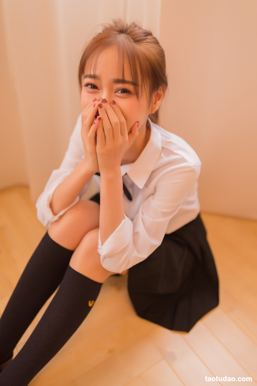 图片[2]-[YITUYU艺图语]2022.02.18 JK少女 小艺[31+1P／136MB]-艺库