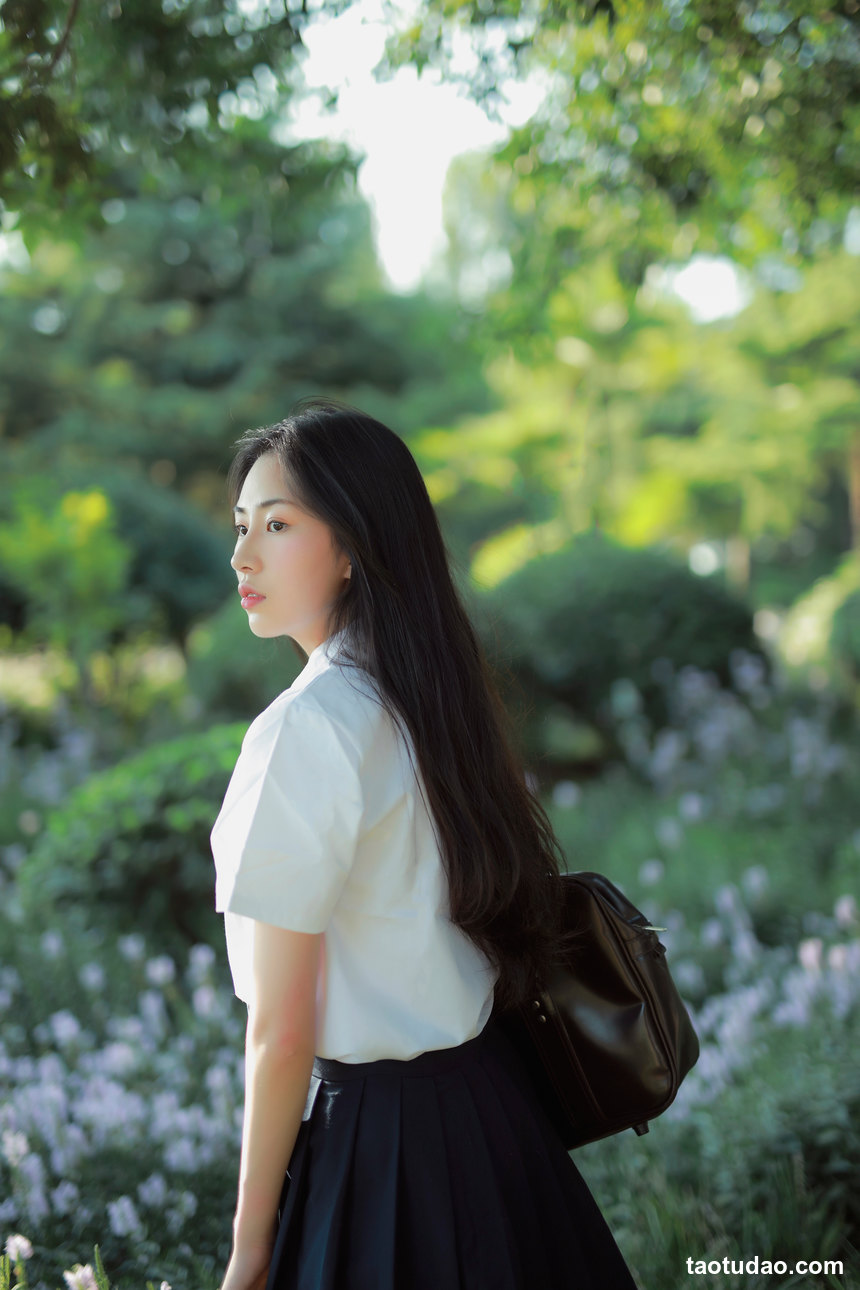 图片[4]-[YITUYU艺图语]2022.07.02 风很温柔，花很鲜艳 一帆[21+1P／332MB]-艺库