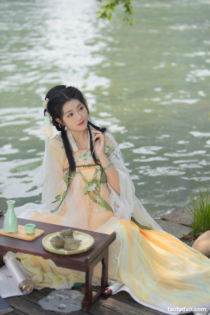 图片[2]-[YITUYU艺图语]2022.10.11 端午 云兮啦[24+1P／344MB]-艺库