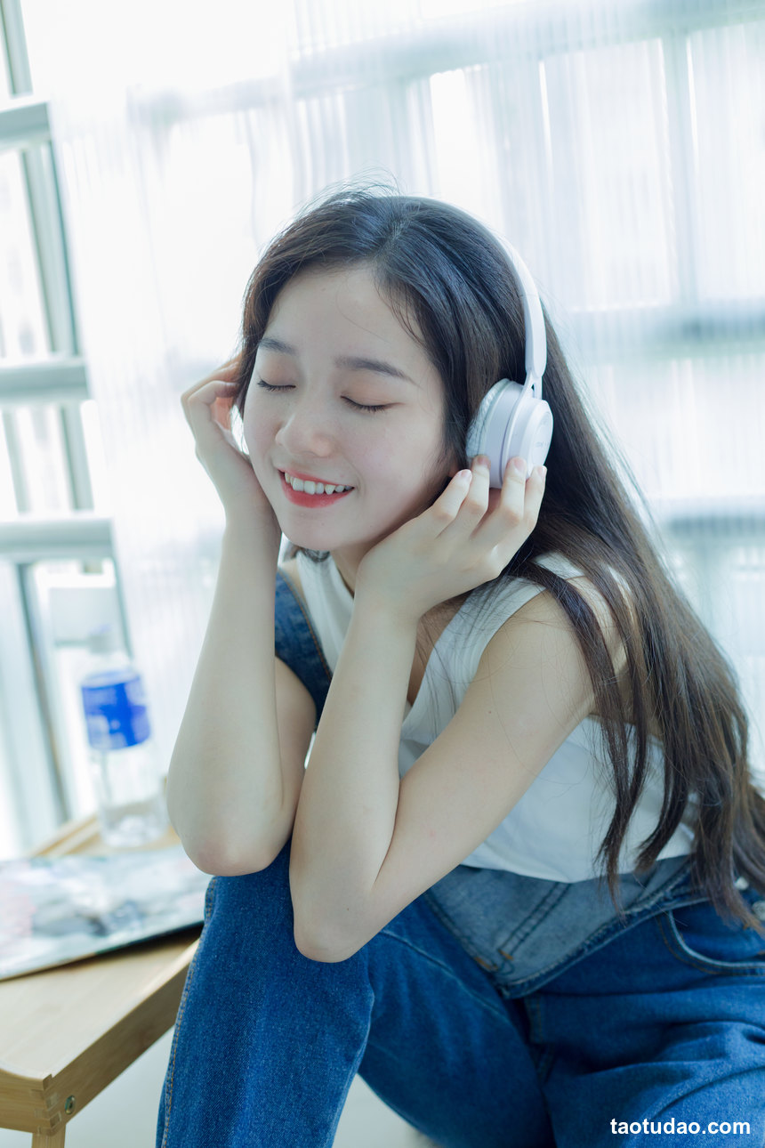图片[3]-[YITUYU艺图语]2022.09.26 诗里的海 戈曼妮Nini[34+1P／252MB]-艺库