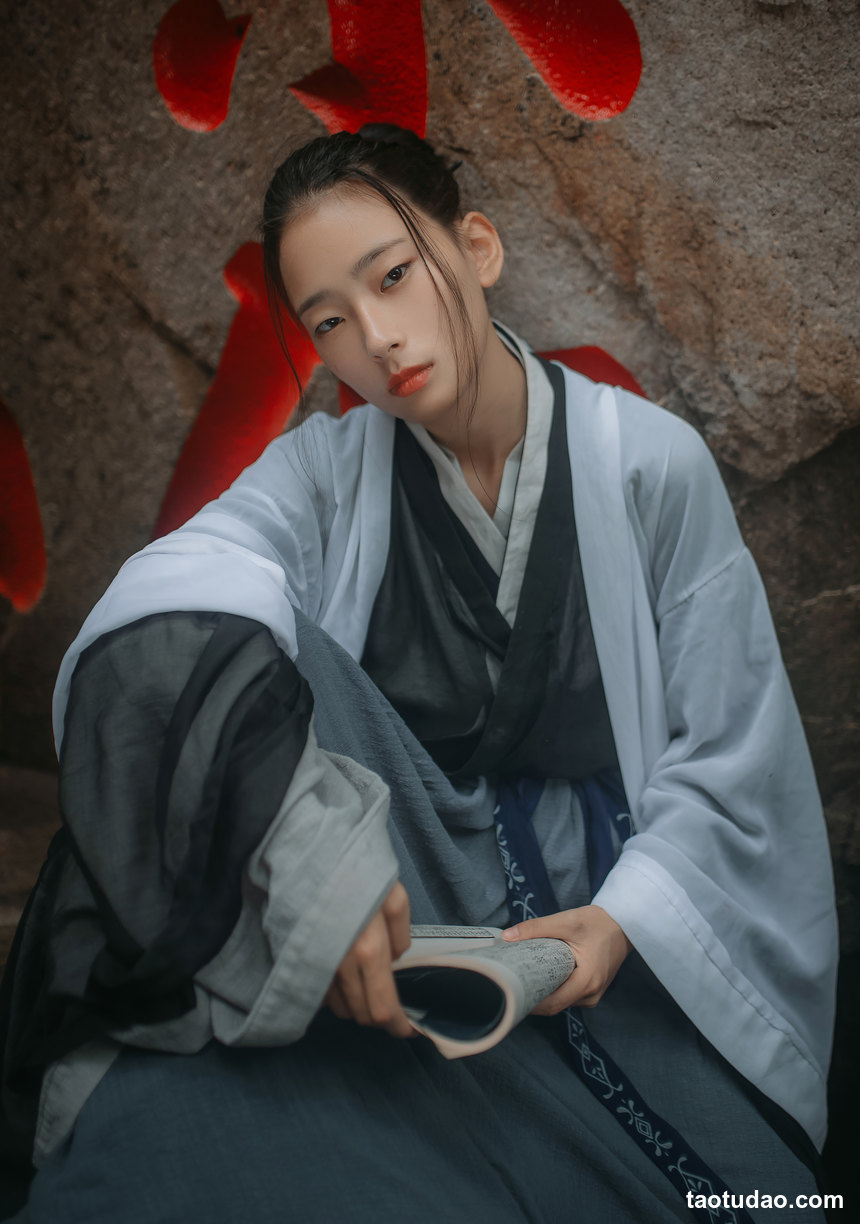 图片[3]-[YITUYU艺图语]2022.04.09 青山 叶初婳[25+1P／263MB]-艺库