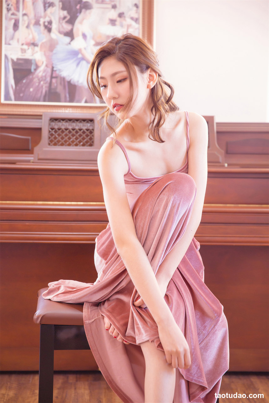 图片[2]-[YALAYI雅拉伊]2022.11.01 NO.1021 婀娜的舞者[33+1P／172MB]-艺库