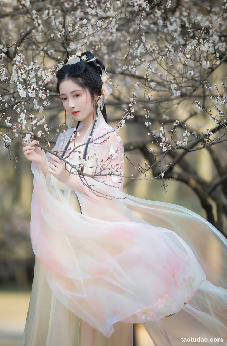 图片[3]-[YITUYU艺图语]2022.06.04 飞天 木景抒[19+1P／413MB]-艺库