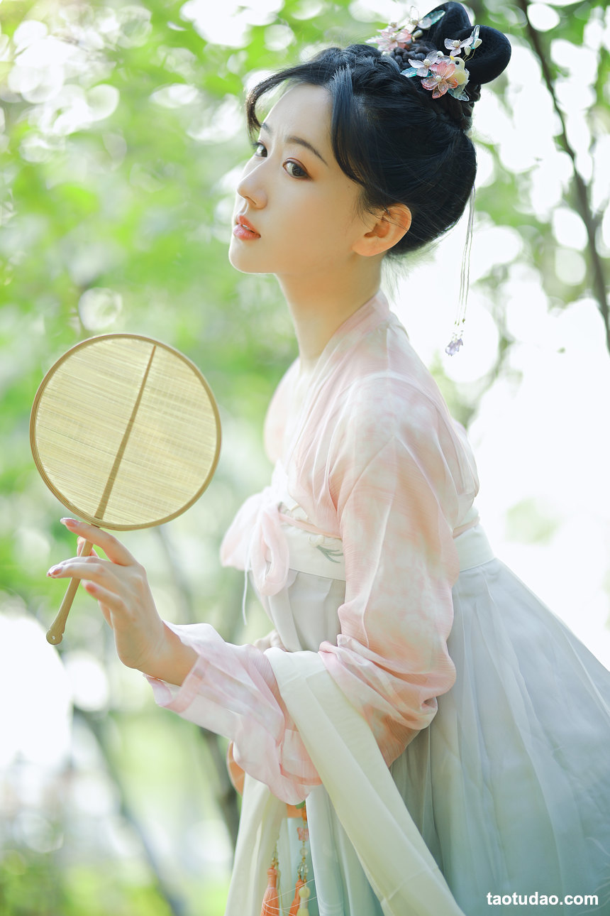 图片[4]-[YITUYU艺图语]2022.08.20 乐嫣_三余_[21+1P／91MB]-艺库