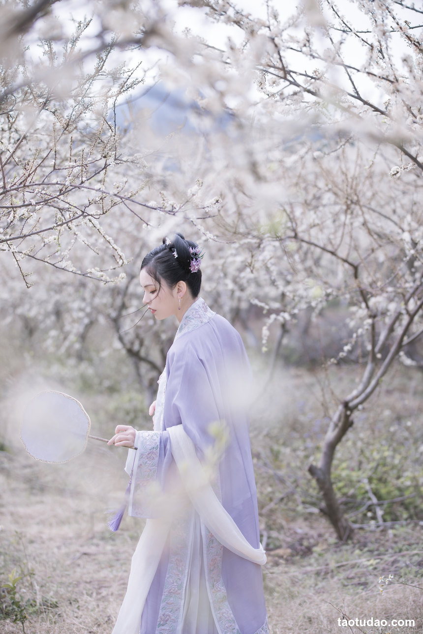 图片[4]-[YITUYU艺图语]2022.07.03 李花 winnie[24+1P／342MB]-艺库