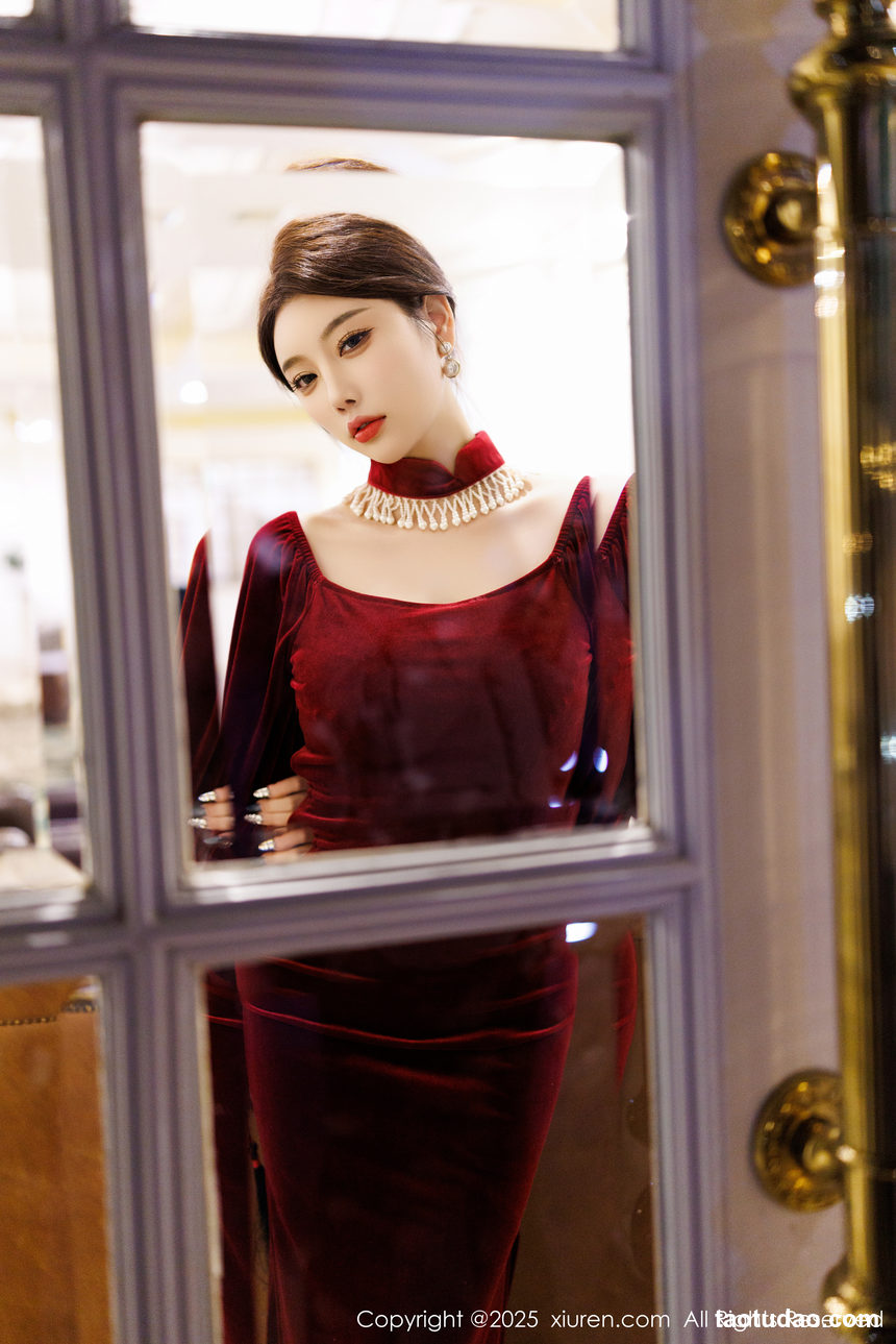 图片[2]-[XiuRen秀人网] 2025.01.26 No.9831 杨晨晨Yome [90+1P]-艺库