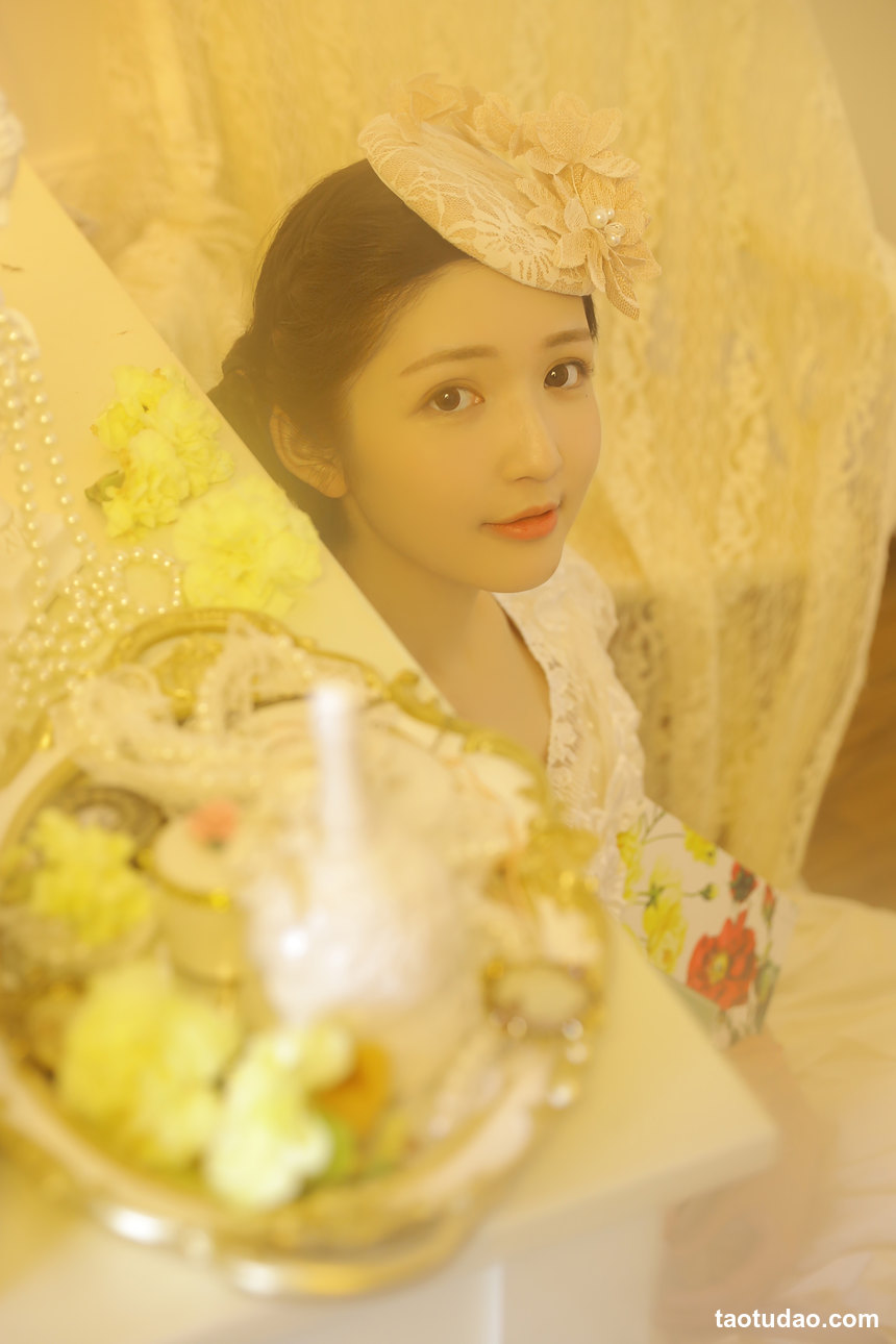 图片[2]-[YITUYU艺图语]2022.08.08 爱的圆舞曲 金迪-Vivian[21+1P／84.9MB]-艺库