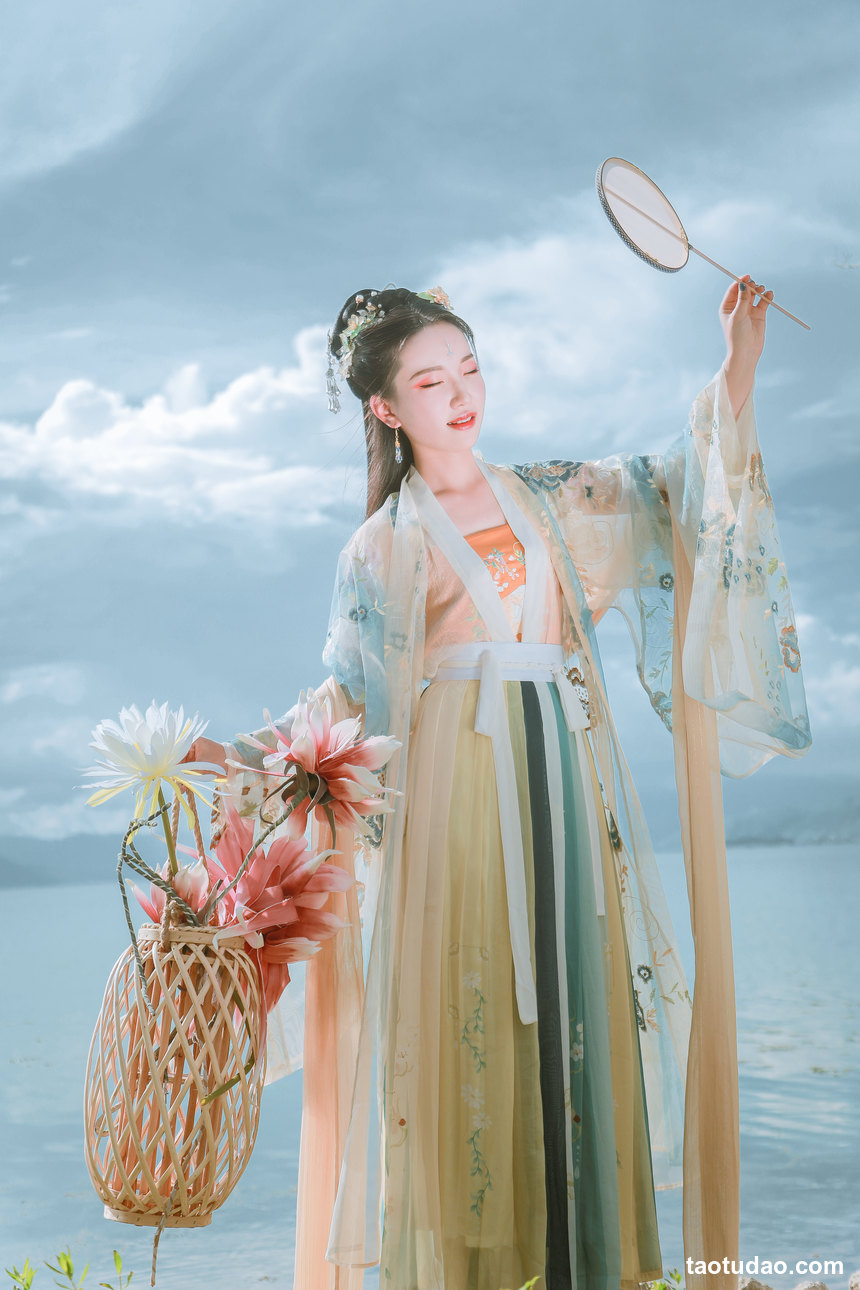 图片[3]-[YITUYU艺图语]2022.01.29 清水出芙蓉 Julie[22+1P／308MB]-艺库