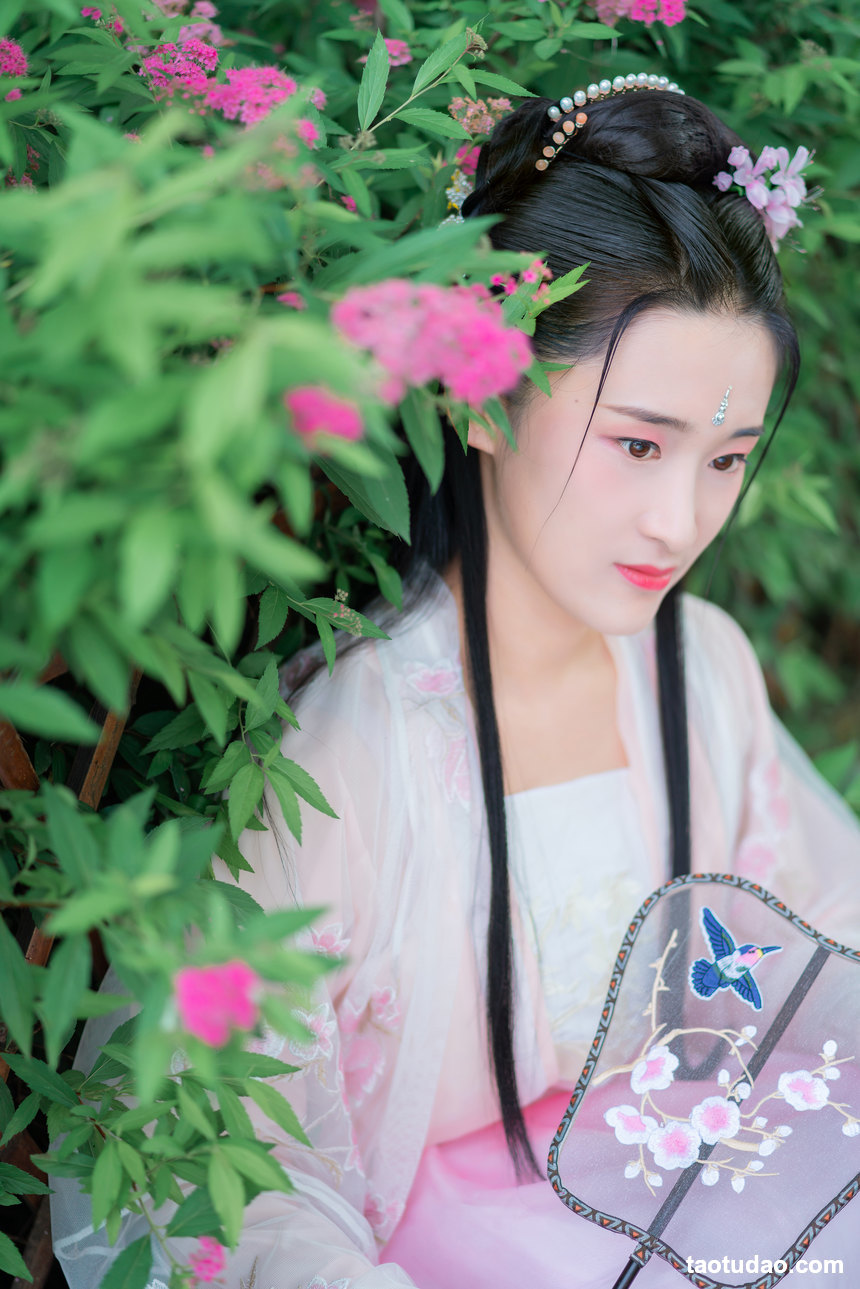 图片[3]-[YITUYU艺图语]2022.04.01 春日游园 小雨[31+1P／252MB]-艺库