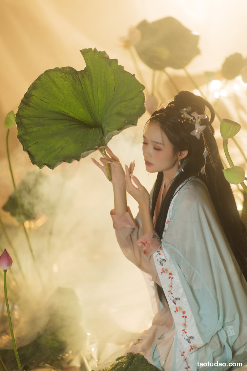 图片[2]-[YITUYU艺图语]2022.06.07 清欢 兔子Zzz不吃胡萝卜[34+1P／550MB]-艺库