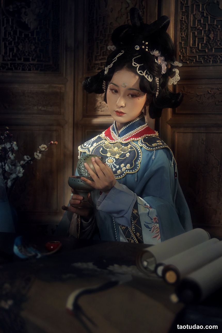 图片[2]-[YITUYU艺图语]2022.07.12 十二星座之巨蟹座：闺秀 莺莺迟[21+1P／366MB]-艺库
