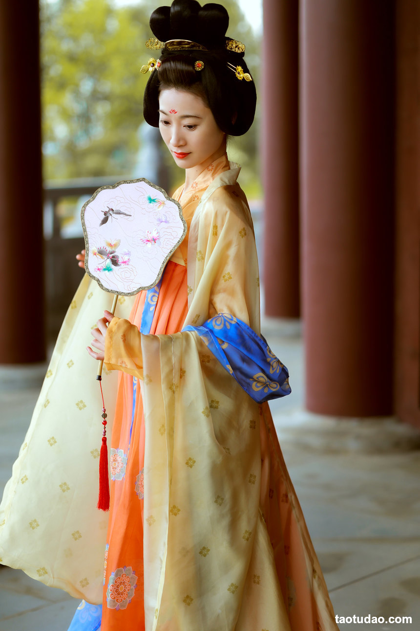 图片[4]-[YITUYU艺图语]2022.06.12 梦回大唐 彩云[23+1P／179MB]-艺库