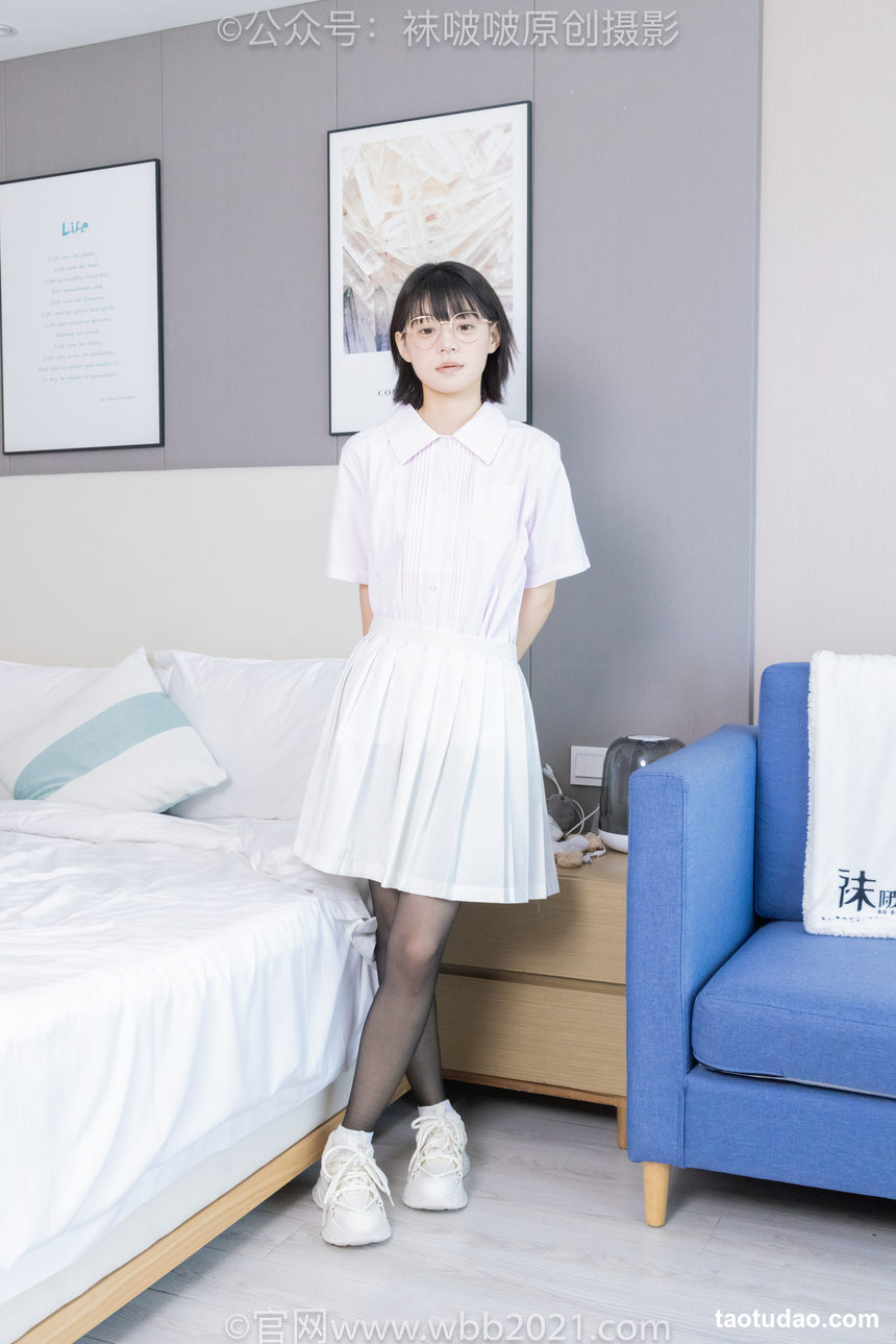 图片[2]-[BoBoSocks袜啵啵]NO.449 糯米 运动鞋、白棉袜、黑丝[148P+1V／7.58GB]-艺库