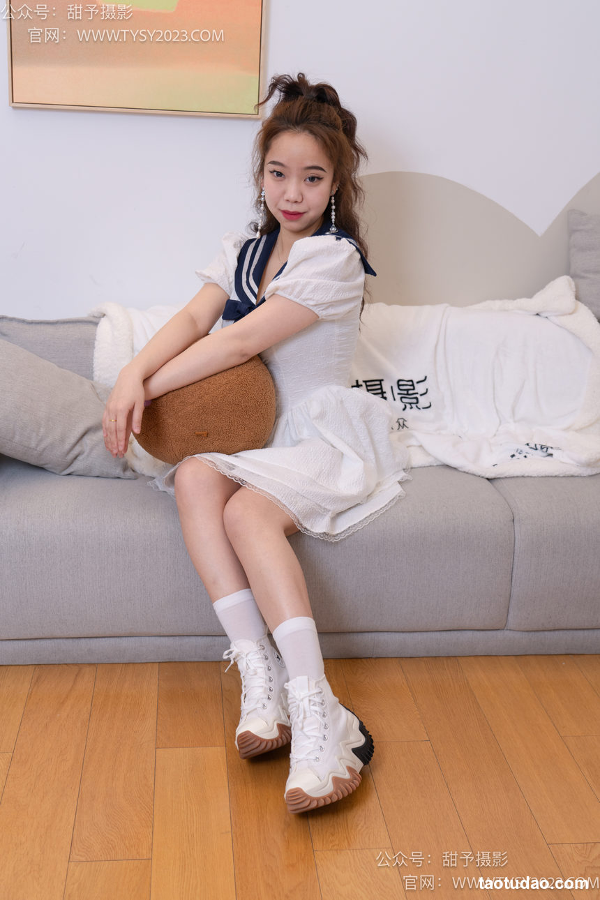 图片[2]-甜予摄影 NO.073 小语-运动鞋、白棉袜、裸足[131P+2V／9.87GB]-艺库