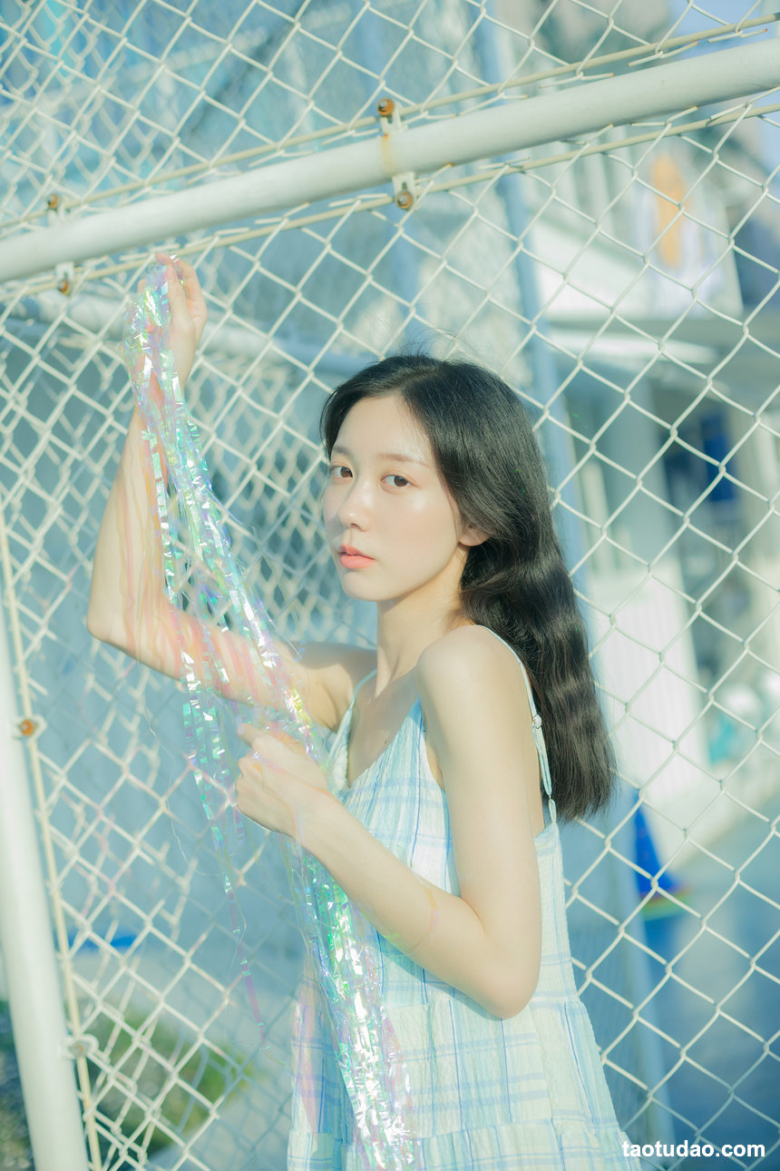 图片[3]-[YITUYU艺图语]2022.08.17 透明 饲猫少女-[35+1P／329MB]-艺库