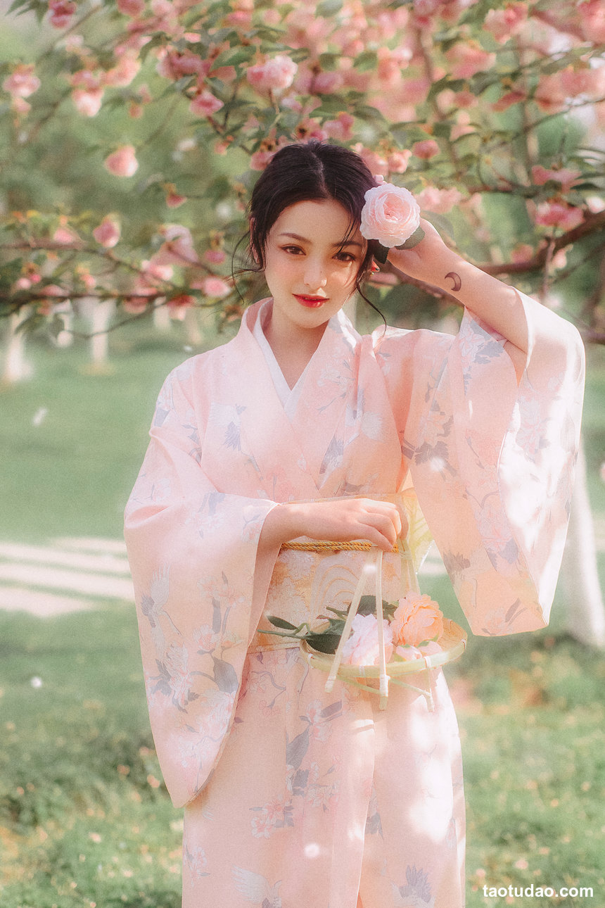 图片[4]-[YITUYU艺图语]2022.12.16 春日的炽热与温柔 雨三岁ya[37+1P／266MB]-艺库