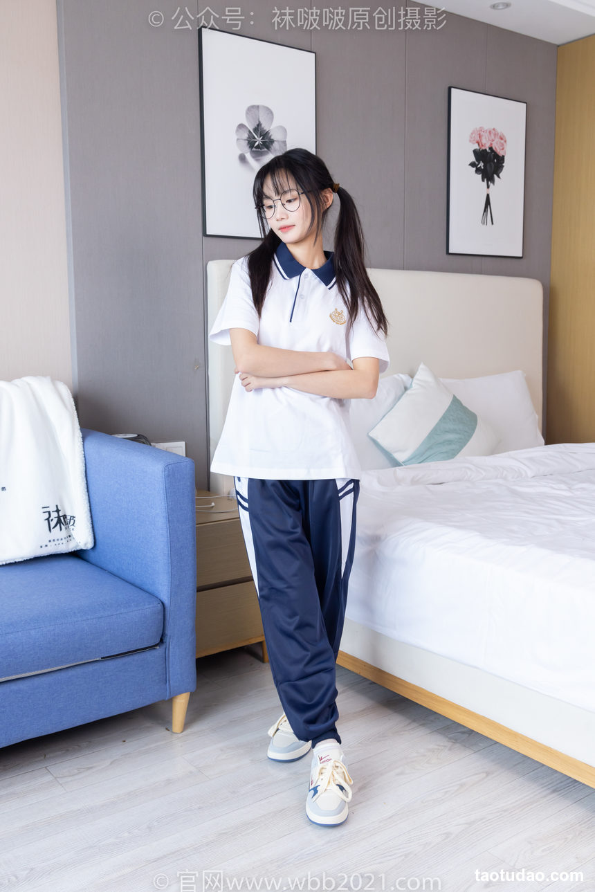 图片[2]-[BoBoSocks袜啵啵]NO.445 稚予 长靴、马丁短靴、黑丝、白棉袜[145P+1V／5.39GB]-艺库