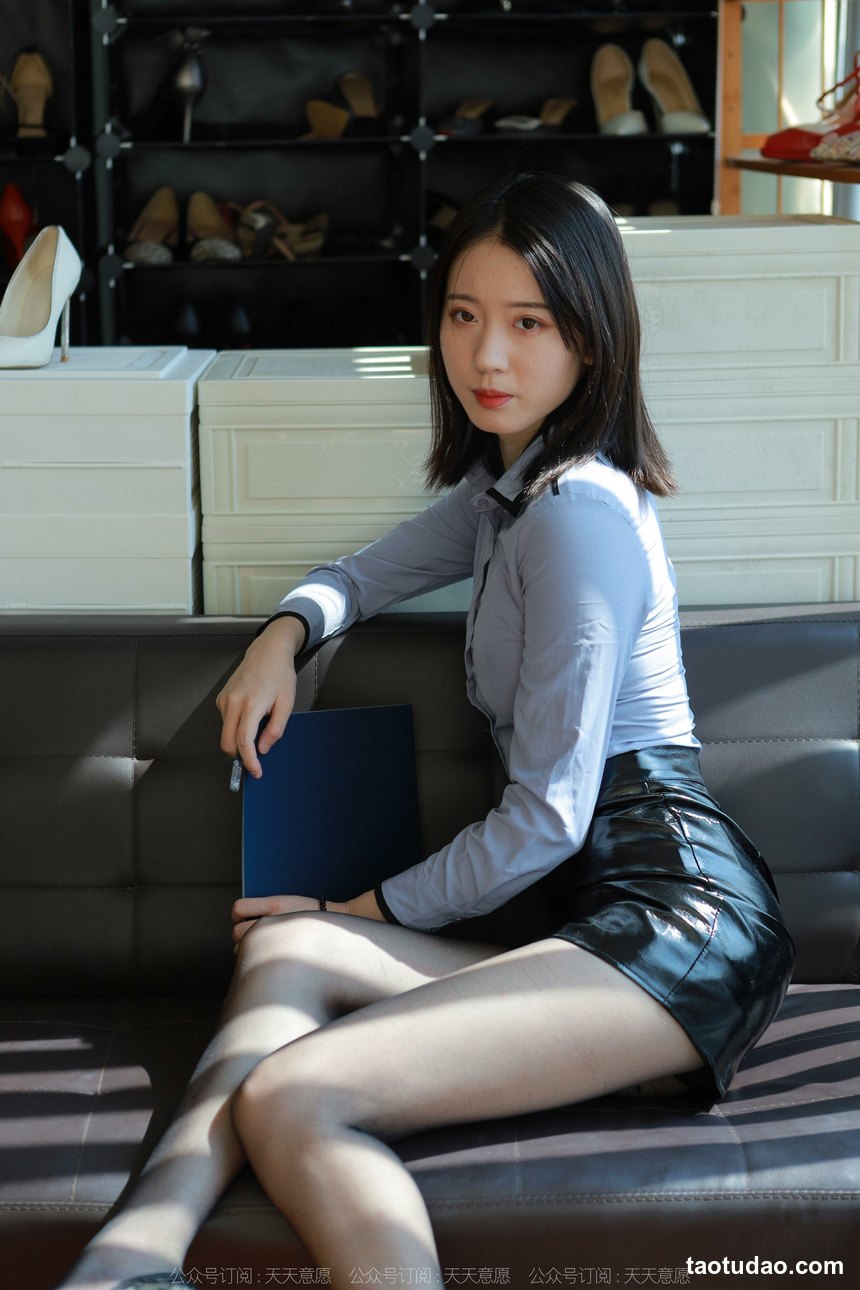 图片[4]-[IESS异思趣向] 2022.10.14 丝享家 1237 红龙《嘿丝合同》[91P-146.5M]-艺库